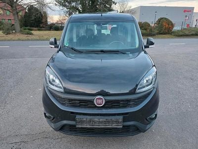 Gebraucht Fiat Doblò 120 PS (88 kW) 2019 Schwarz Van / Kleinbus