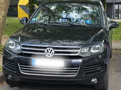 Gebraucht VW Touareg 239 PS (175 kW) 2011 Schwarz SUV