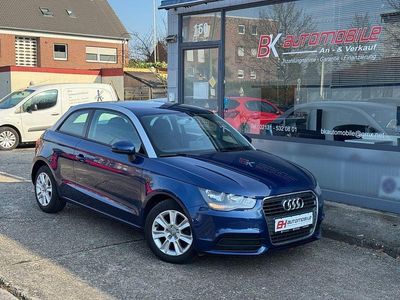 Gebraucht Audi A1 Attraction 86 PS (63 kW) 2011 Scubablau Kleinwagen