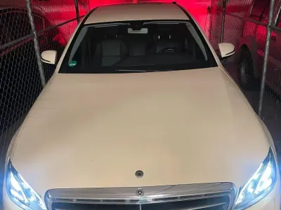 Gebraucht Mercedes E200 2018 Andere farben Limousine