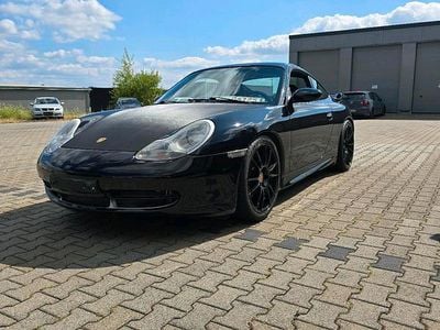 Porsche 911 Carrera