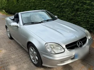 Gebraucht Mercedes SLK200 163 PS (119 kW) 2001 Silber Cabrio