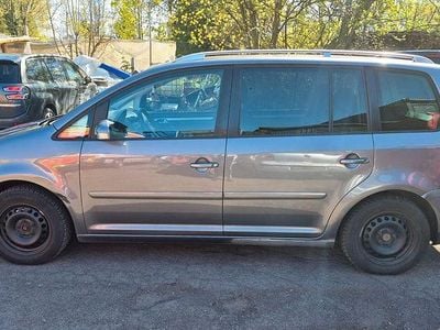 Gebraucht VW Touran 105 PS (77 kW) 2004 Grau Van / Kleinbus