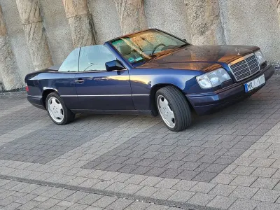 Brugt Mercedes E320 220 HK (161 kW) 1995 Blå Coupe