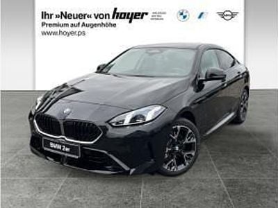 Neu BMW 220 Sport Line 170 PS (125 kW) 2025 Schwarz (saphirschwarz metallic) Coupé