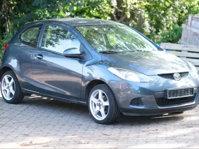 Gebraucht Mazda 2 55 PS (40 kW) 2008 Grau Kleinwagen