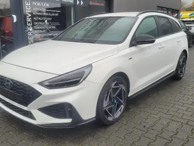 Neu Hyundai i30 N Line 140 PS (102 kW) 2025 Atlas white Kombi