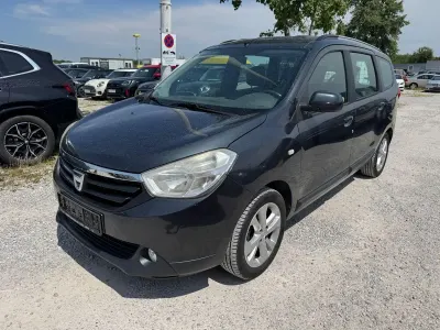 Gebraucht Dacia Lodgy 116 PS (85 kW) 2014 Schwarz Van / Kleinbus