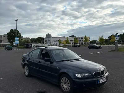 Gebraucht BMW 316 Basis 115 PS (84 kW) 2003 Blau Limousine