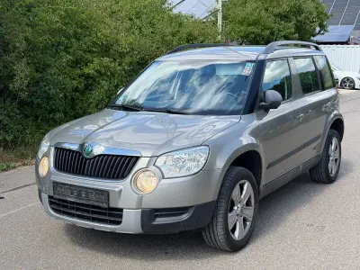 Gebraucht Skoda Yeti Ambition 105 PS (77 kW) 2011 Beige SUV