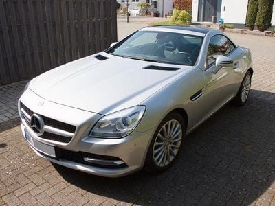 Gebraucht Mercedes SLK200 184 PS (135 kW) 2015 Silber Cabrio