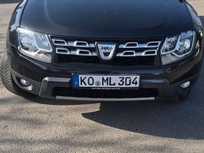 Gebraucht Dacia Duster Prestige 105 PS (77 kW) 2014 Schwarz SUV
