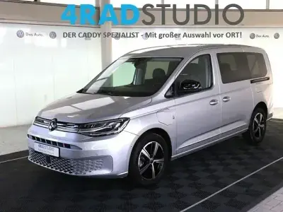 Gebraucht VW Caddy Maxi Style 150 PS (110 kW) 2025 Silber Van / Kleinbus