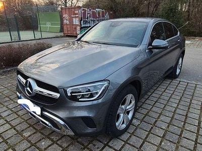 Gebraucht Mercedes GLC220 194 PS (142 kW) 2019 Grau Coupé