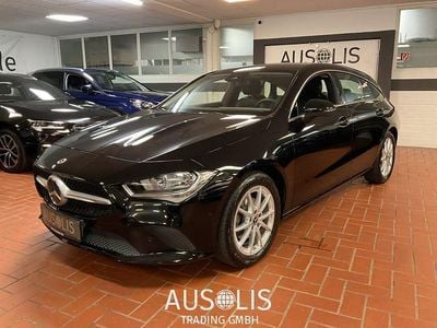 Gebraucht Mercedes CLA180 Shooting Brake 136 PS (100 kW) 2023 Nachtschwarz Kombi
