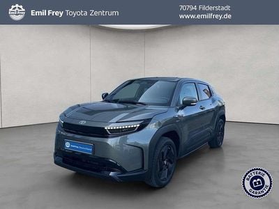 Neu Toyota Urban Cruiser 127 kW (174 PS) 2026 Land breeze green SUV