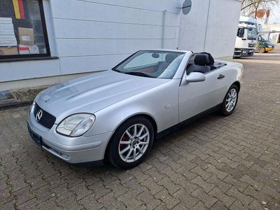 Gebraucht Mercedes SLK200 136 PS (100 kW) 2001 Silber Cabrio