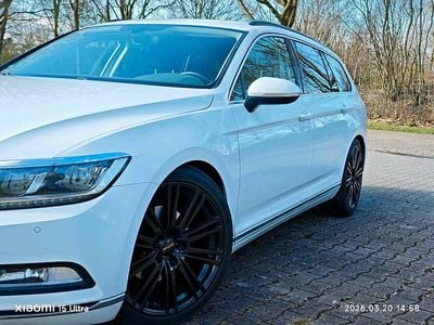 Gebraucht VW Passat Highline 190 PS (139 kW) 2016 Weiß Kombi