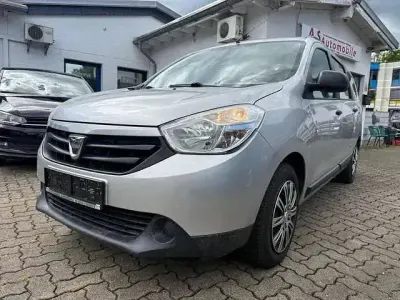 Gebraucht Dacia Lodgy Ambiance 116 PS (85 kW) 2012 Grau etoile Van / Kleinbus