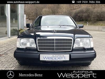 Second-hand Mercedes E320 220 CP (161 kW) 1996 Negru Cabrio