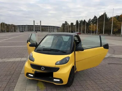 Gebraucht Smart ForTwo Coupé 71 PS (52 kW) 2013 Gelb Coupé