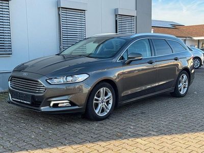 Gebraucht Ford Mondeo Titanium 160 PS (117 kW) 2018 Grau Kombi