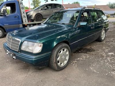 Mercedes E220