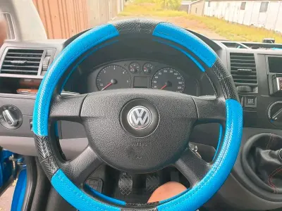 Gebraucht VW T5 131 PS (96 kW) 2008 Blau Van