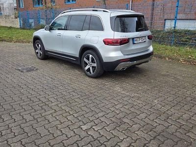 Schwarz Gebraucht 2021 Mercedes GLB200 SUV | 22.000 € (Fairer Preis)