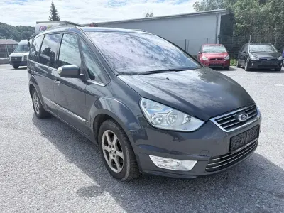 Używany Ford Galaxy Titanium 140 KM (102 kW) 2010 Szary Minivan