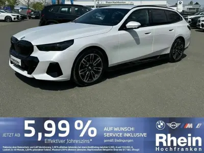 Gebraucht BMW 520 M Sport 197 PS (144 kW) 2025 Weiß Kombi