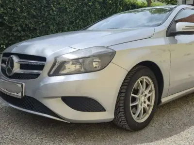 Gebraucht Mercedes A180 Edition 122 PS (89 kW) 2013 Schwarz Limousine
