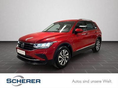 Gebraucht VW Tiguan Active 150 PS (110 kW) 2022 Kings red metallic (metallic) SUV