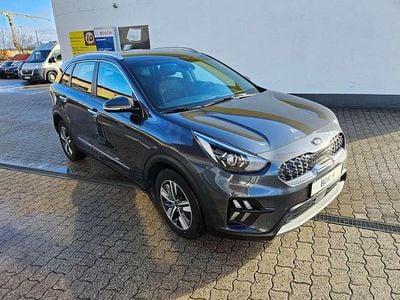 Gebraucht Kia Niro Vision 105 PS (77 kW) 2020 (abt) graphit met. (grau) SUV