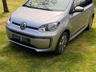 Usado VW e-up! Move 61 kW (83 HP) 2021 Cinzento Citadino