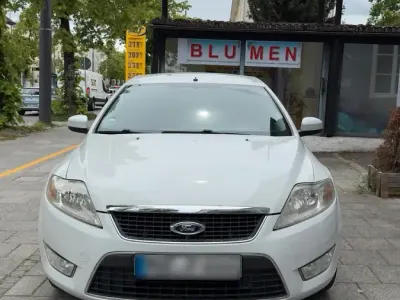 Używany Ford Mondeo 145 KM (106 kW) 2009 Biały Sedan/Limuzyna