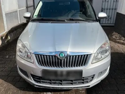 Gebraucht Skoda Fabia 105 PS (77 kW) 2012 Silber Kombi