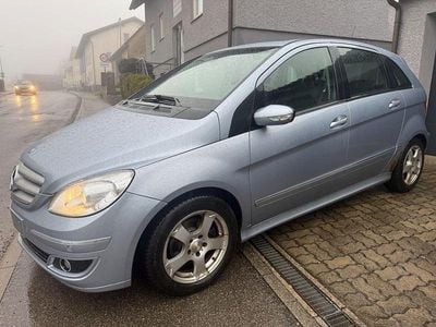 Gebraucht Mercedes B200 Edition 140 PS (102 kW) 2006 Blau Van / Kleinbus