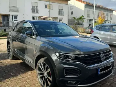 Używany VW T-Roc Sport 150 KM (110 kW) 2019 Szary SUV