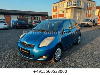 Gebraucht Toyota Yaris Life 69 PS (50 kW) 2011 Blau Kleinwagen