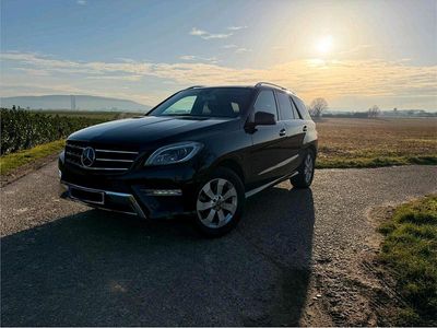 Gebraucht Mercedes ML350 258 PS (189 kW) 2013 Schwarz SUV