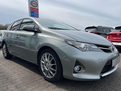 Usata Toyota Auris Life+ 124 CV (91 kW) 2013 Argento Berlina
