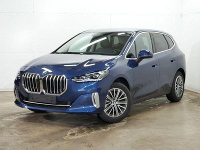 Blau Gebraucht 2025 BMW 220 Active Tourer Luxury Line Van / Kleinbus | 31.480 € (Guter Preis)