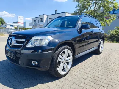 Używany Mercedes GLK320 224 KM (164 kW) 2009 Czarny SUV
