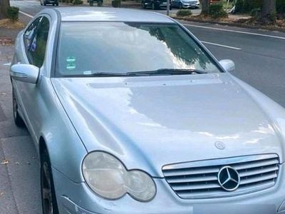 Mercedes C180