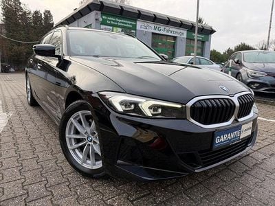 Schwarz Gebraucht 2022 BMW 320 Sport Line Kombi | 29.949 € (Superpreis)