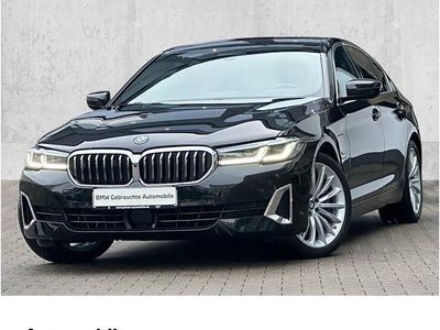 Gebraucht BMW 545e Luxury Line 394 PS (289 kW) 2023 Schwarz Limousine