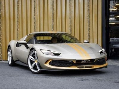 Gebraucht Ferrari Daytona 829 PS (609 kW) 2023 Grau Limousine