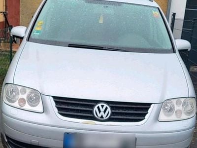 Second-hand VW Touran 105 CP (77 kW) 2006 Gri Monovolum