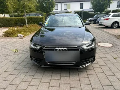 Gebraucht Audi A4 150 PS (110 kW) 2014 Schwarz Kombi
